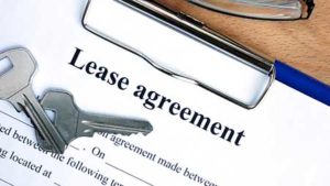 Mark Roemer show you an image of a lease agreement and a set of keys.