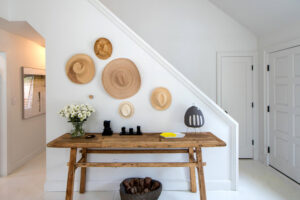 Mark Roemer Oakland image of a cute entry way of a home.
